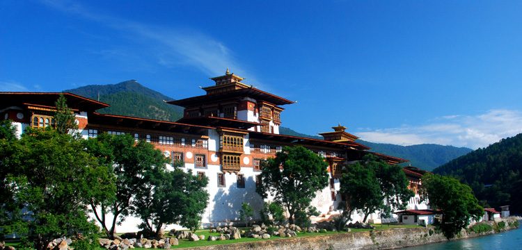 Gangtey Valley | Bhutan Tour