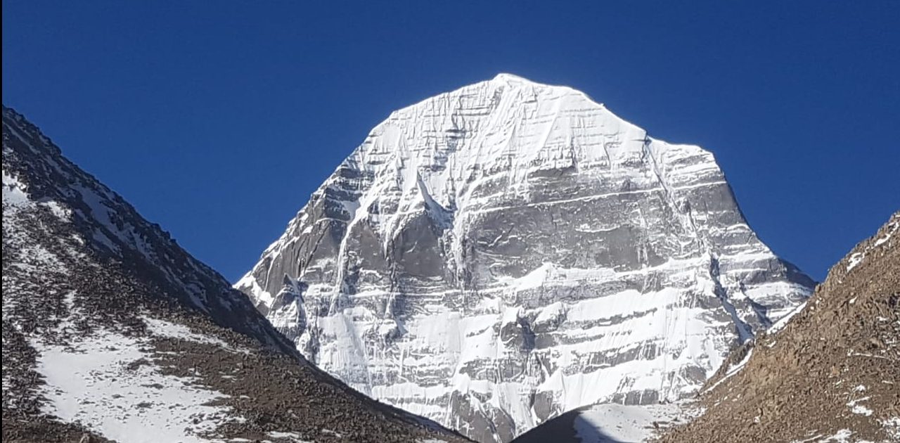 Mount Kailash tour via Kyirong